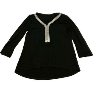 Kim & Cami Black Tee (Sz M)